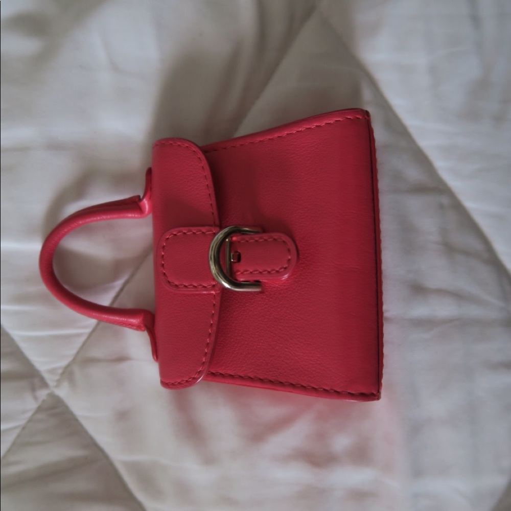 Delvaux mini